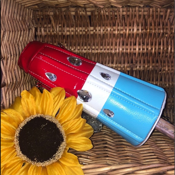 Betsey Johnson Handbags - Rocket 🚀 Pop Crossbody